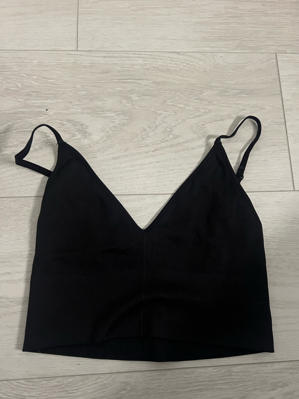 Black Ribbed V-Neck Cropped Cami